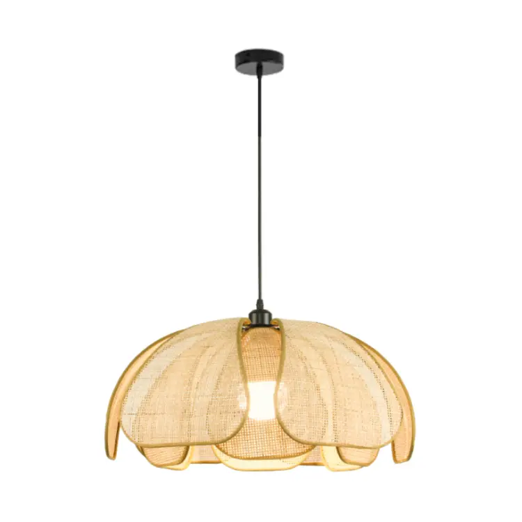 1 lumină pandantivă rattan